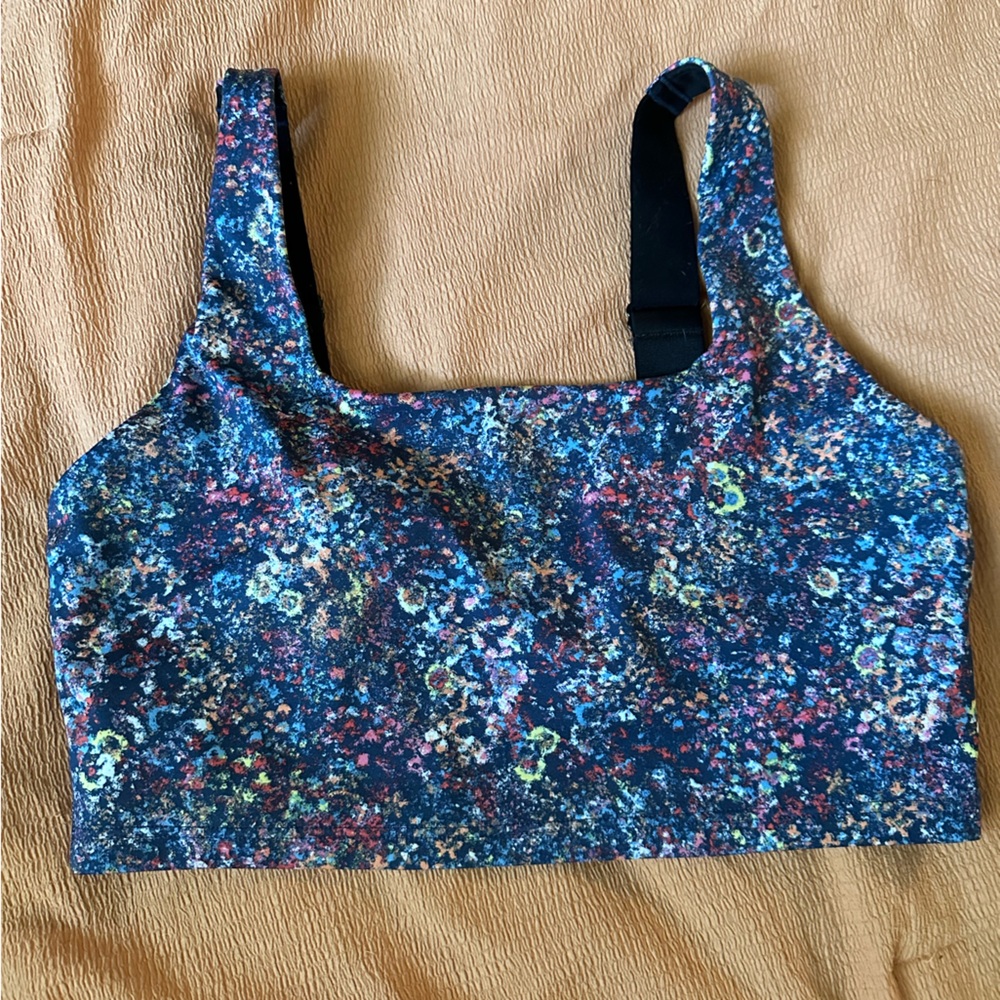 GapFit Eclipse Sports Bra Size Medium M